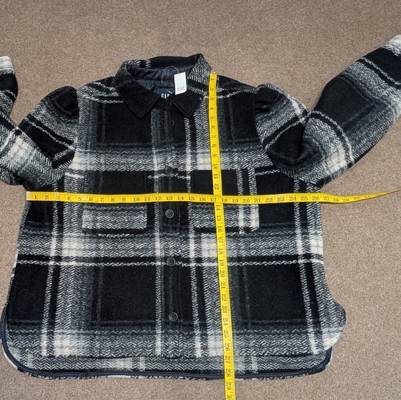 GAP XXL Tall Puff Sleeve Cropped Wool Shirt Plaid Black Gray Jacket New Tags - Picture 9 of 9